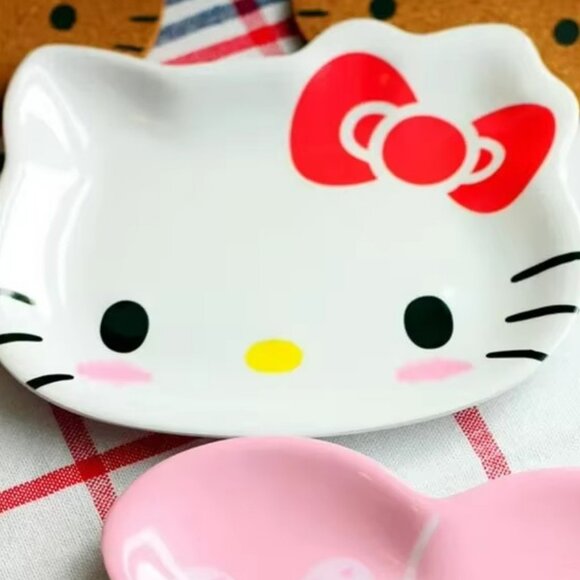 Hello Kitty Small Plate / Jewelry Tray Catch-All White with Red Bow Melamine NEW - Picture 2 of 3